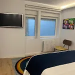 Апартаменты Palacete Frente Al Casco Viejo De Бильбао