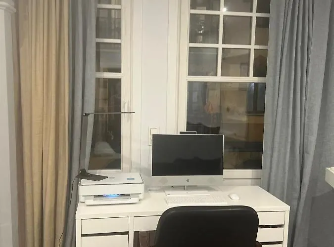 Apartman Palacete Frente Al Casco Viejo De