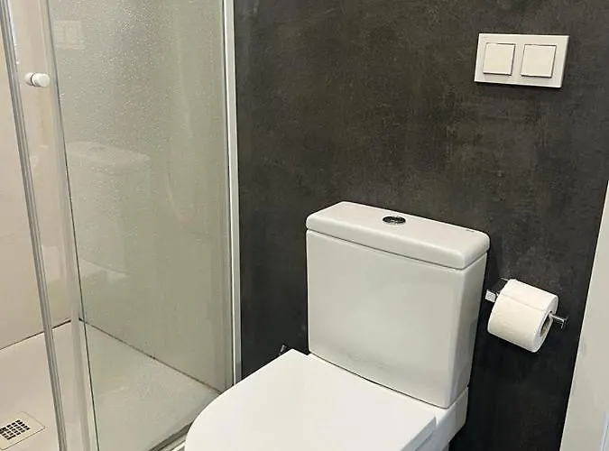 Palacete Frente Al Casco Viejo De Appartement