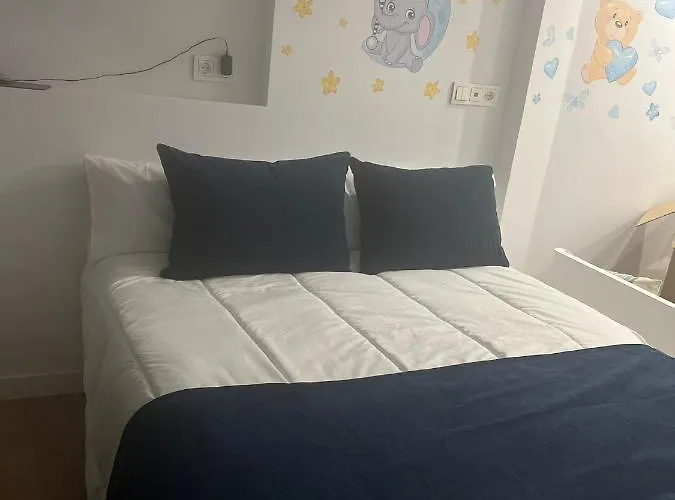 Palacete Frente Al Casco Viejo De Apartment *