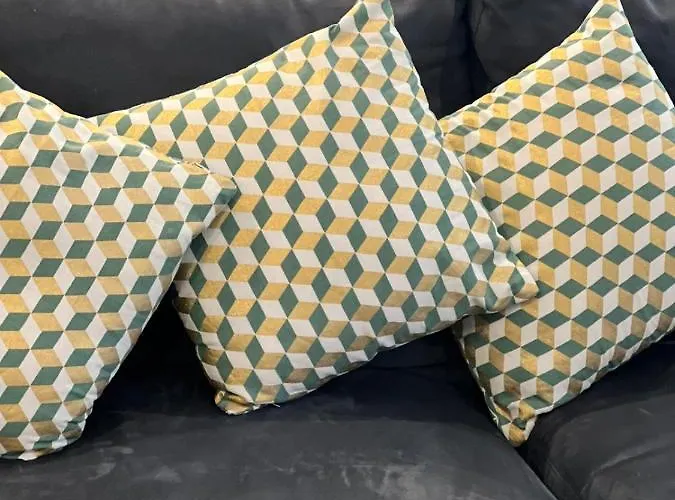 Palacete Frente Al Casco Viejo De Apartment *