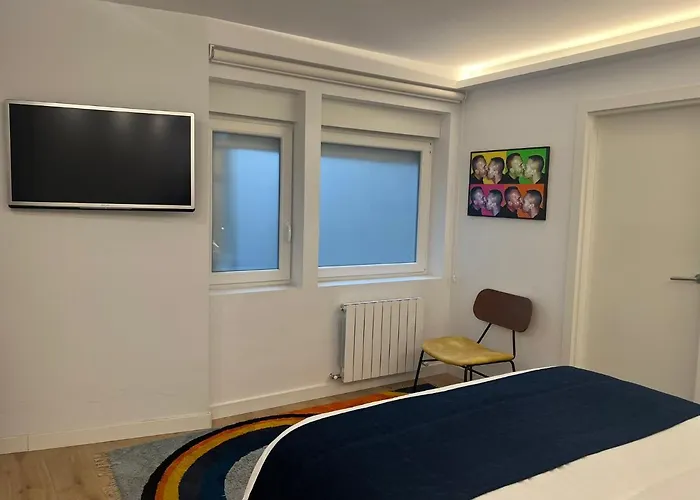 Palacete Frente Al Casco Viejo De