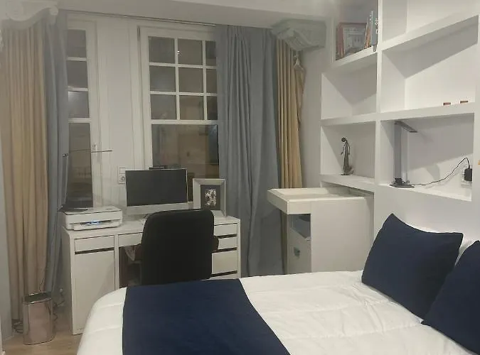 Palacete Frente Al Casco Viejo De 公寓 *