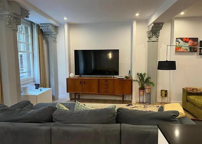 Palacete Frente Al Casco Viejo De 公寓 *