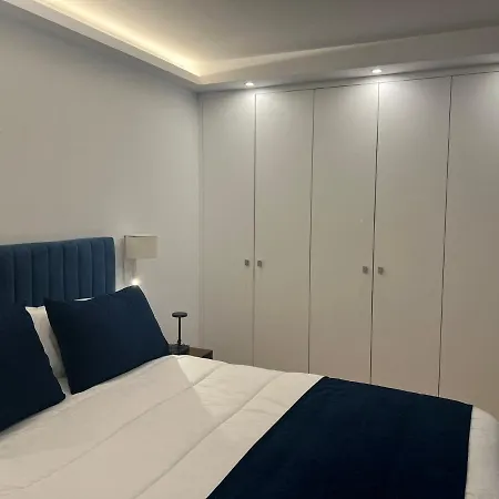 Apartamento Palacete Frente Al Casco Viejo De *