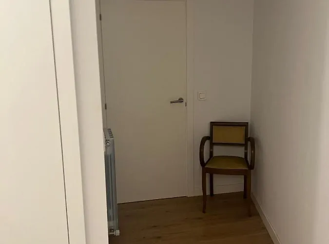 Palacete Frente Al Casco Viejo De Apartamento Bilbau